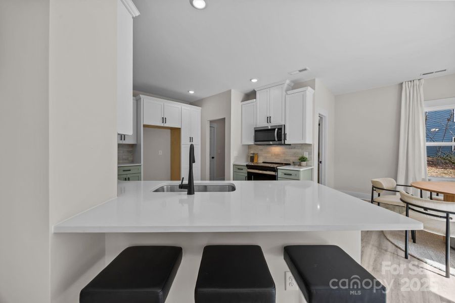 Furnished interior view inside a new home in , Gastonia (Image 29).