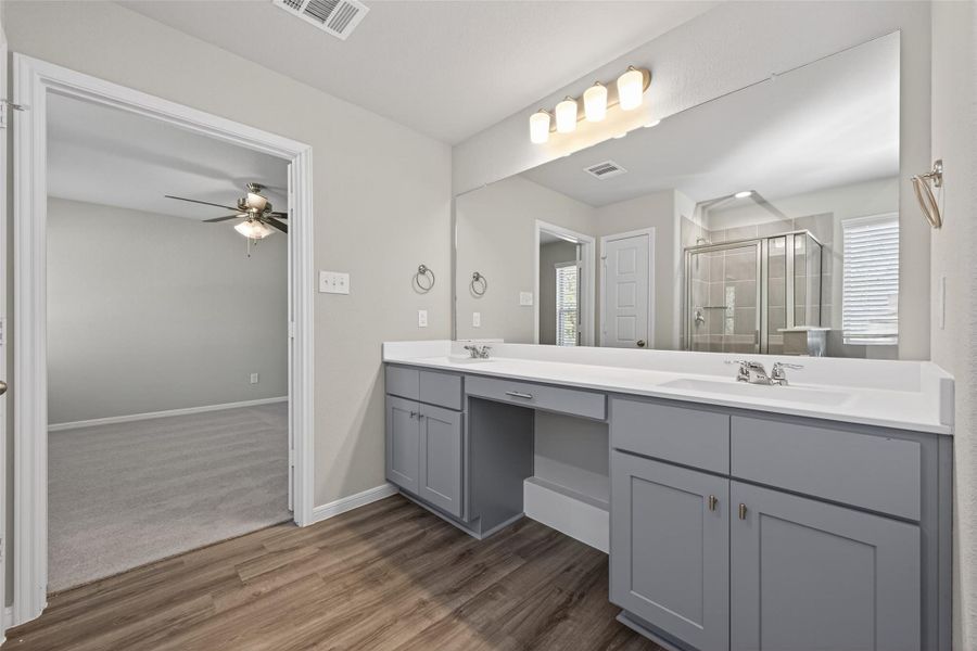Furnished interior view inside a new home in Woodland Lakes, Huffman (Image 7).