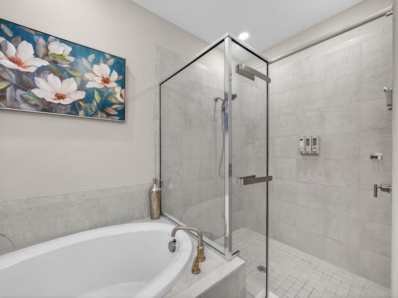 Furnished interior view inside a new home in , Port St. Lucie (Image 7).