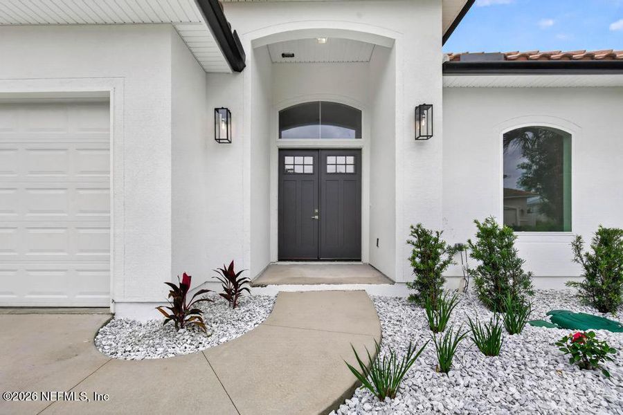 Exterior details and patio area of a home in , St. Johns (Image 39).