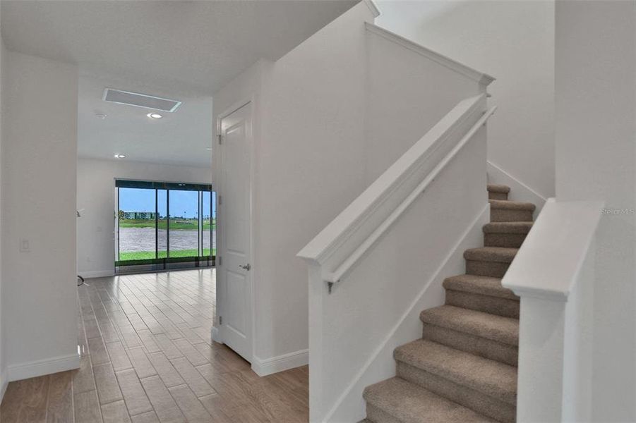 Image 52 of a home in Seaire.