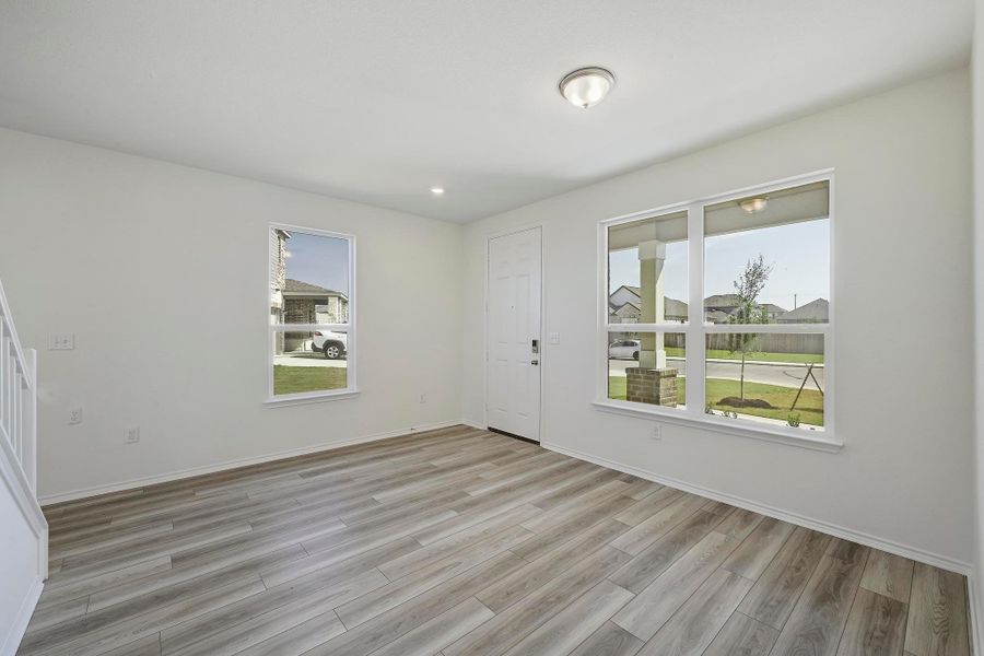 Spacious, unfurnished interior of a new home in Centerpoint Meadows, Lockhart (Image 24).
