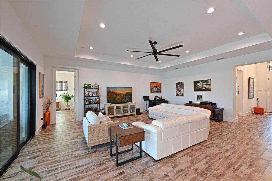 Furnished interior view inside a new home in , Sarasota (Image 7).