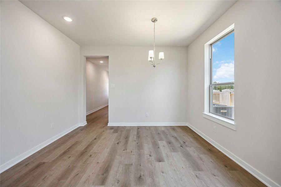 Image 17 of a home in Meadow Park.