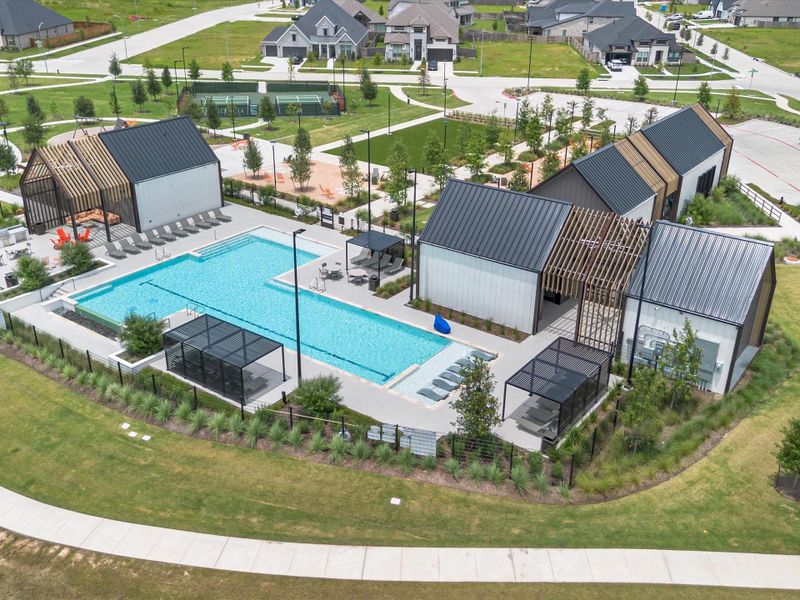 Community amenities in Valencia, Manvel (Image 41).
