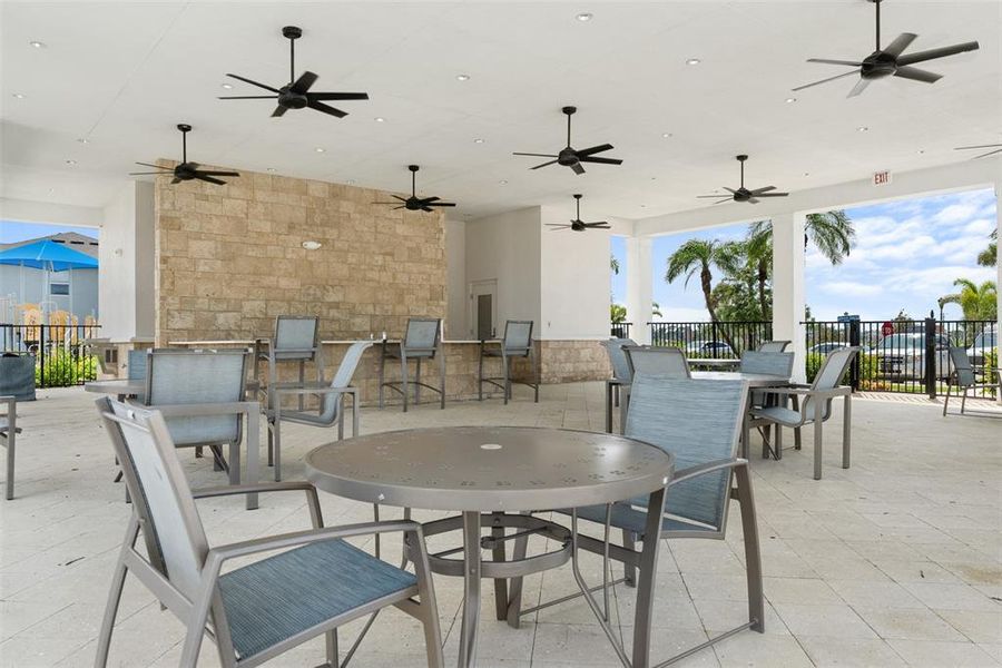 Community amenities in , Apollo Beach (Image 31).