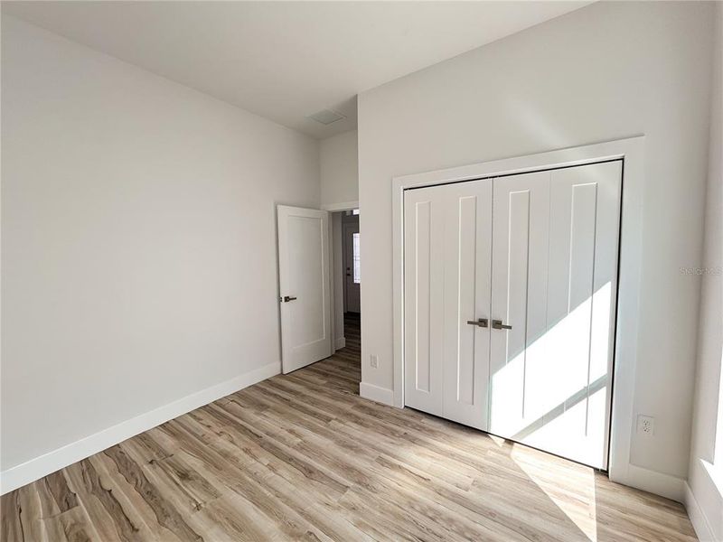 Spacious, unfurnished interior of a new home in , Crystal Beach (Image 16).