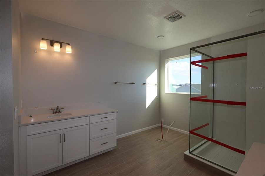 Image 25 of a home in Center Lake on the Park.