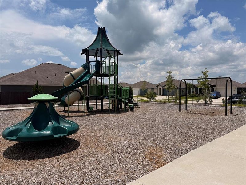 Community amenities in , Princeton (Image 29).