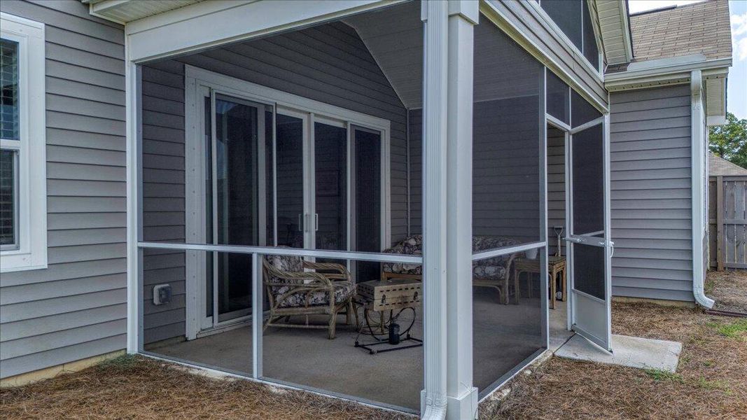 Image 32 of a home in French Quarter Creek.