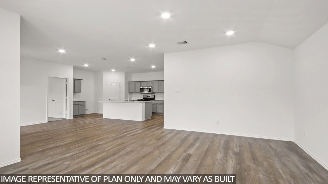 Spacious, unfurnished interior of a new home in Grand Pines, Magnolia (Image 10).