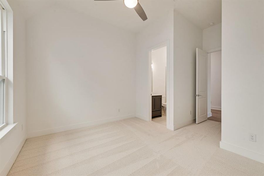 Spacious, unfurnished interior of a new home in Hillside Village, Celina (Image 21). Spacious, unfurnished interior of a new home in Hillside Village, Celina (Image 21).