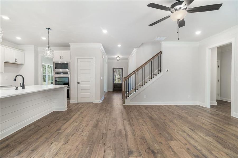 Spacious, unfurnished interior of a new home in Red Oak Ridge, Loganville (Image 24). Spacious, unfurnished interior of a new home in Red Oak Ridge, Loganville (Image 24).