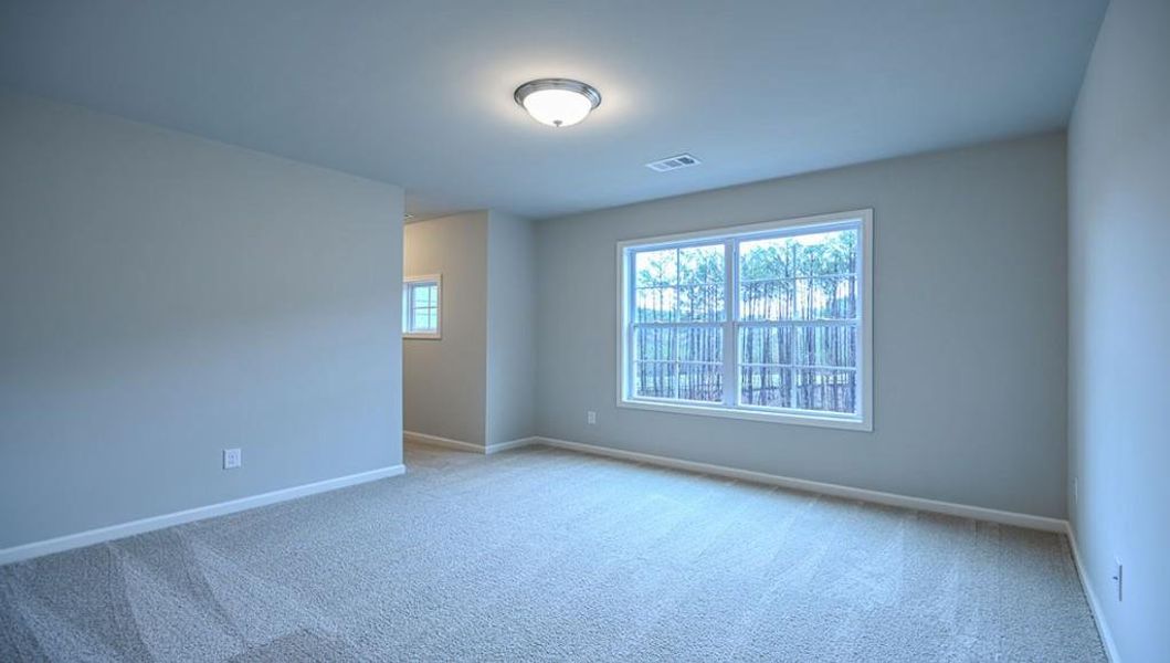 Spacious, unfurnished interior of a new home in Thalley Creek Estates, Cumming (Image 25).