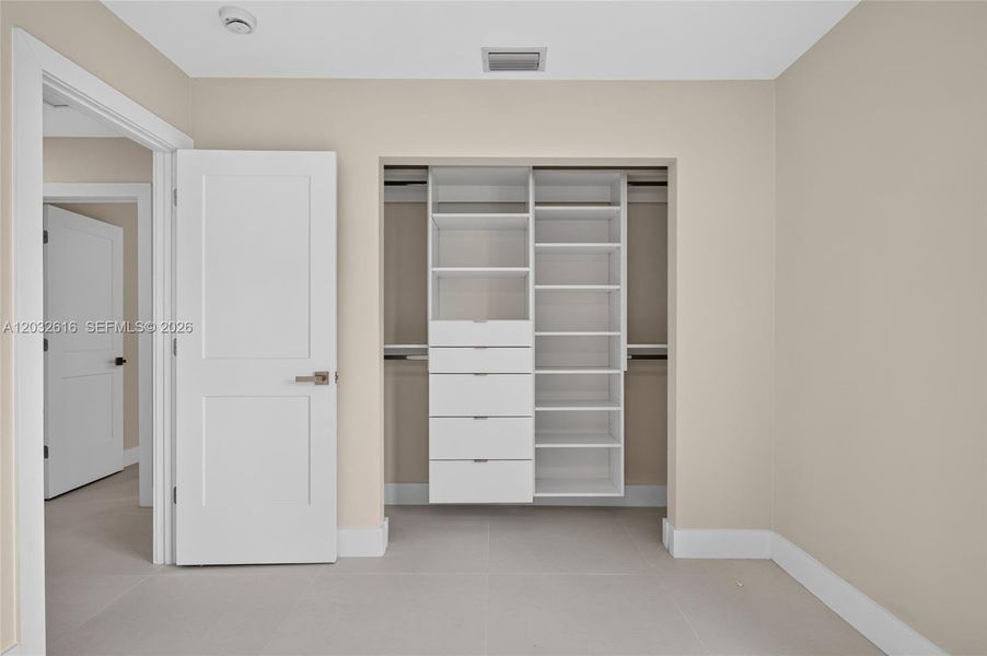 Spacious, unfurnished interior of a new home in , Cooper City (Image 21). Spacious, unfurnished interior of a new home in , Cooper City (Image 21).
