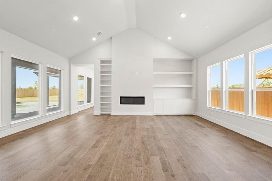 Spacious, unfurnished interior of a new home in Bridgeland, Cypress (Image 25). Spacious, unfurnished interior of a new home in Bridgeland, Cypress (Image 25).