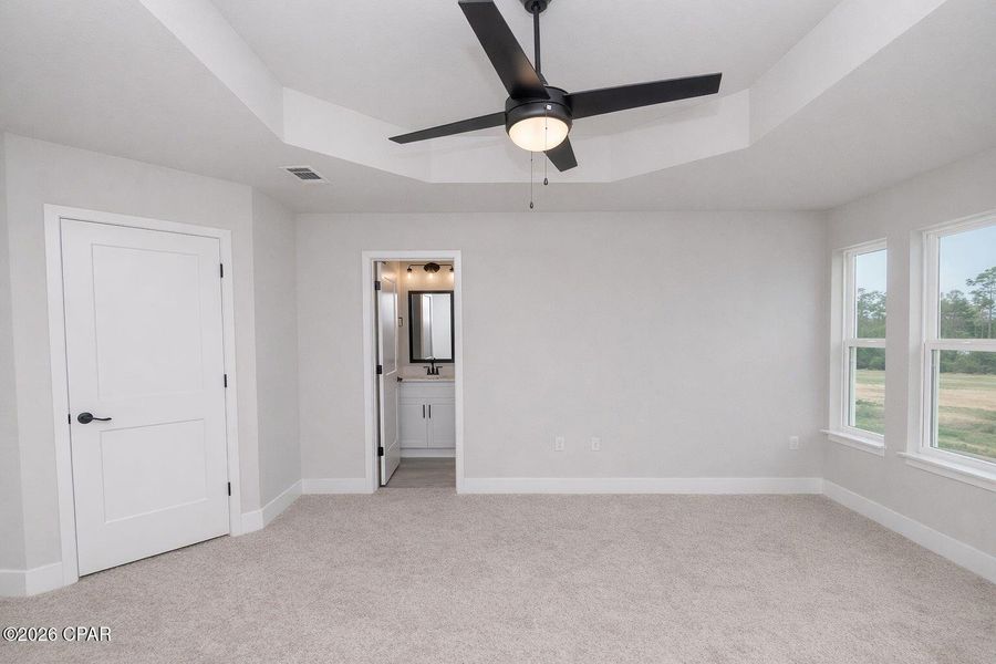 Spacious, unfurnished interior of a new home in Fox Glenn, Panama City (Image 14).