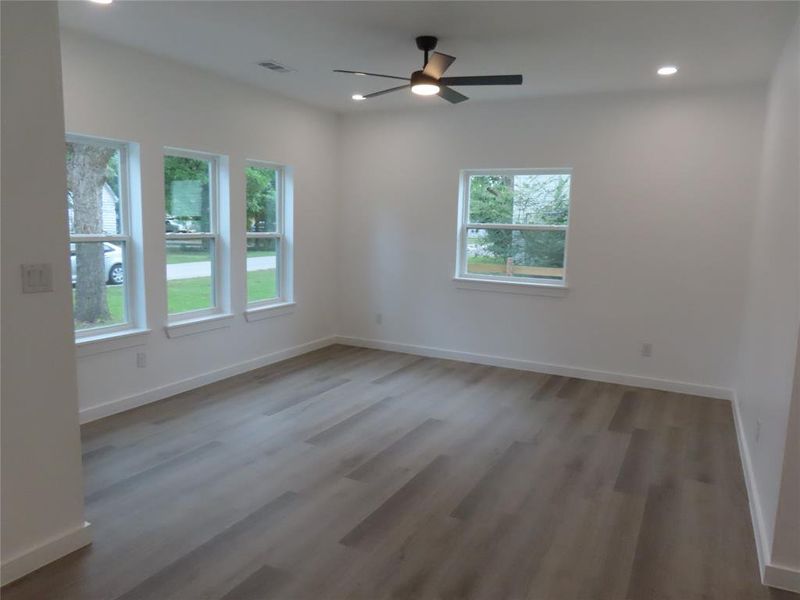 Spacious, unfurnished interior of a new home in , Wills Point (Image 12).