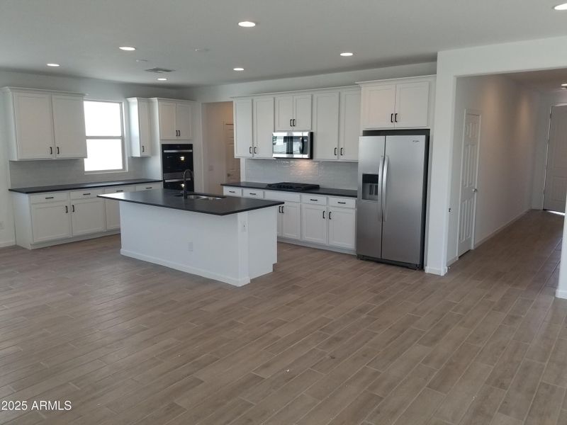 202 Kitchen Entry 202 Kitchen Entry