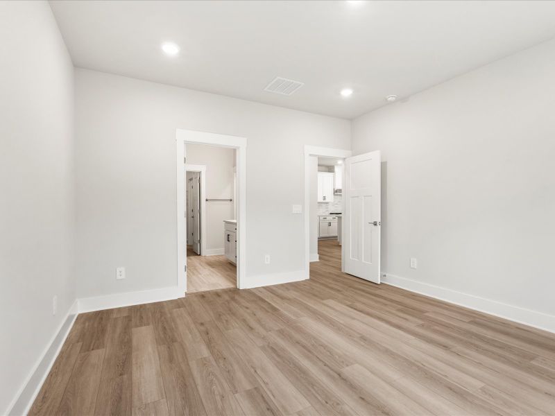 Spacious, unfurnished interior of a new home in Cedar Shoals - Signature Collection, Piedmont (Image 20).