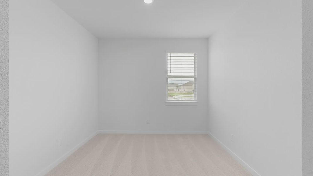 Representative unfurnished interior of a home built from the Acadia by Chesmar Homes in Crescent Bluff, Georgetown (Image 17).