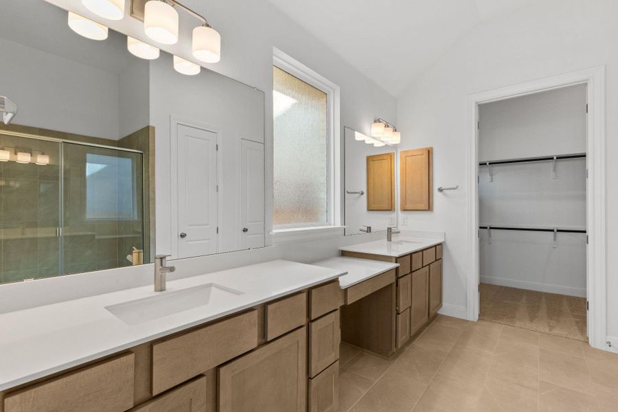 Primary Bath retreat with dual