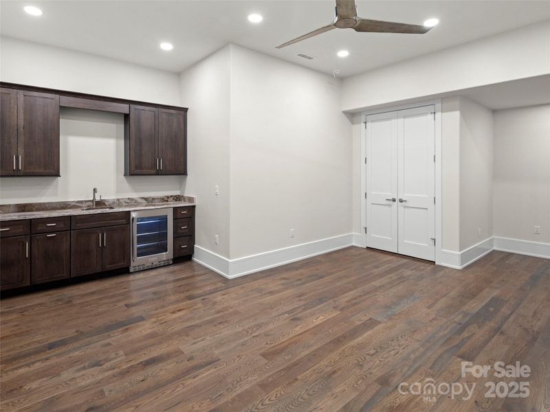 Image 45 of a home in .