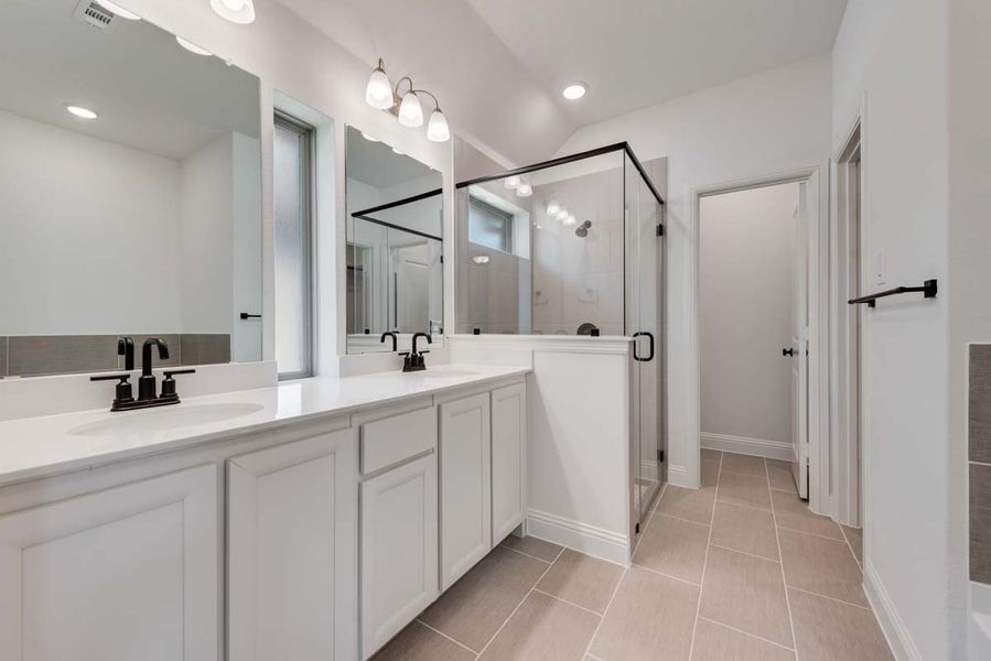 Representative furnished interior of a home built from the Granary by Pacesetter Homes in La Terra at Uptown Celina, Celina (Image 13).