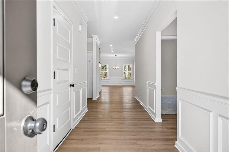 Spacious, unfurnished interior of a new home in Allen Manor, Hoschton (Image 29).