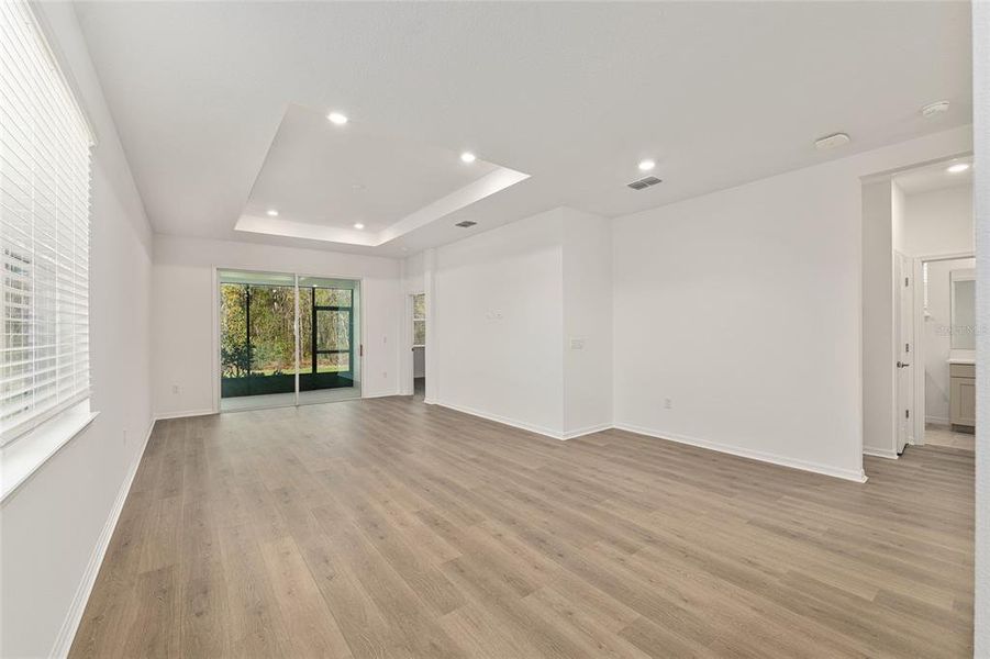 Spacious, unfurnished interior of a new home in , Ocala (Image 34).