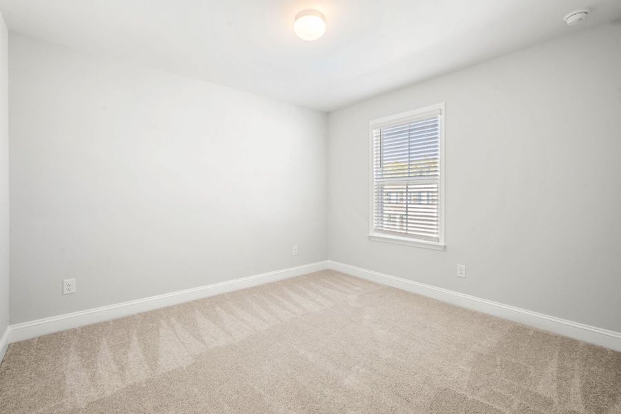Spacious, unfurnished interior of a new home in Salem Bay, Beaufort (Image 27).