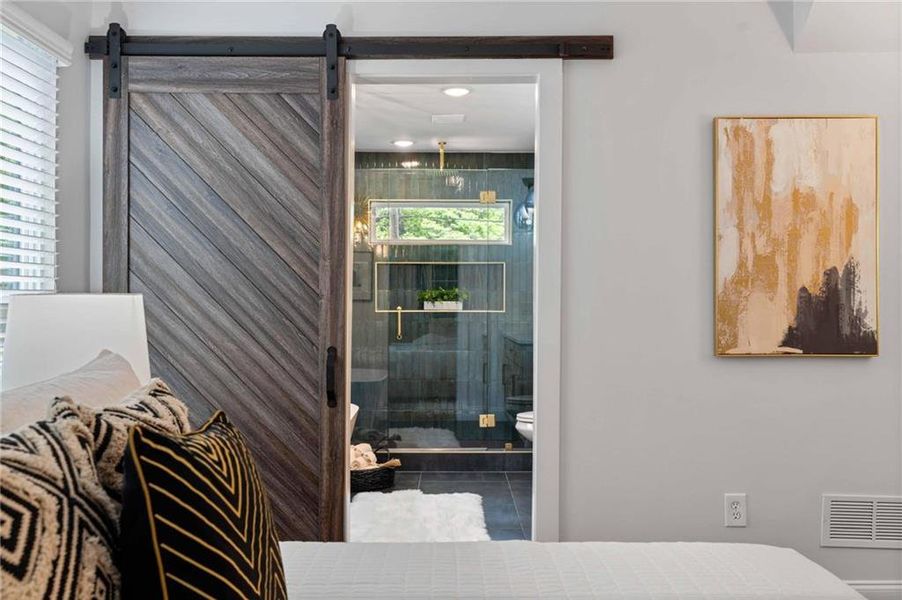 Furnished interior view inside a new home in , Decatur (Image 16).