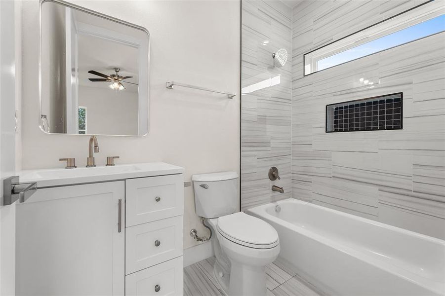 Bathroom with vanity and tub / shower combination Bathroom with vanity and tub / shower combination