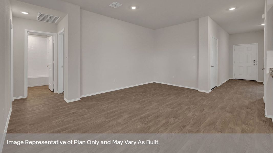 Spacious, unfurnished interior of a new home in Bollinger, Maxwell (Image 19).