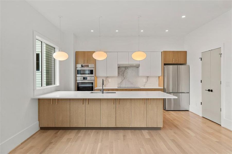 Furnished interior view inside a new home in , Atlanta (Image 9).