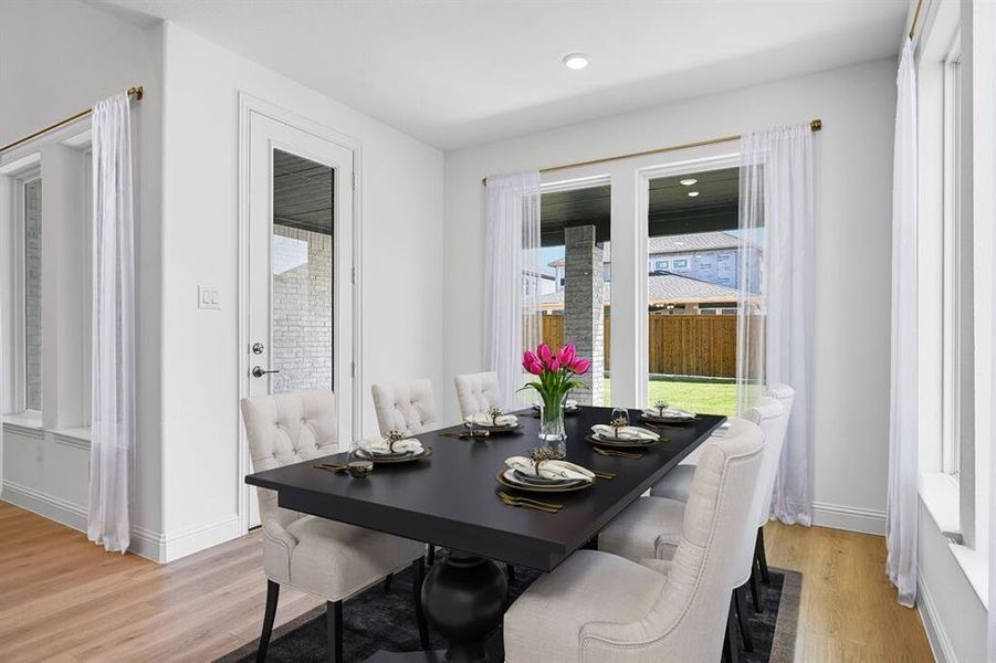 4259 Arlington Avenue ~ Ready Now 4259 Arlington Avenue ~ Ready Now