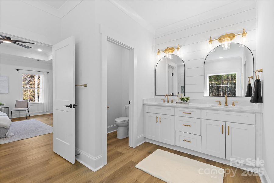 Furnished interior view inside a new home in , Midland (Image 29).