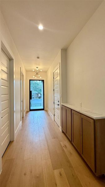 Spacious, unfurnished interior of a new home in , San Antonio (Image 19).