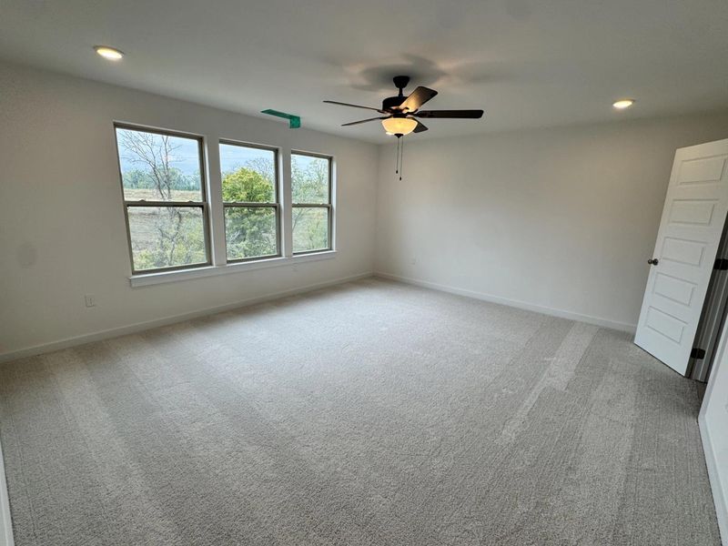 Spacious, unfurnished interior of a new home in Woods Crossing, Gallatin (Image 22).