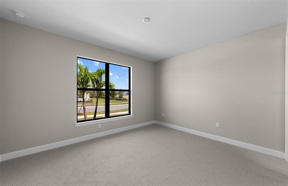 Spacious, unfurnished interior of a new home in , North Port (Image 34).