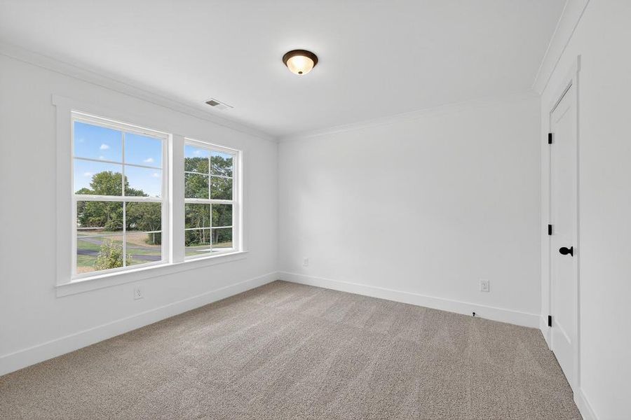Spacious, unfurnished interior of a new home in Magnolia Ridge, Monroe (Image 28).