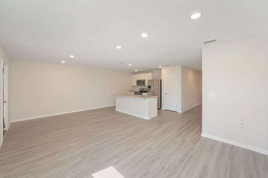 24-web-or-mls-6380-bellavia-ln