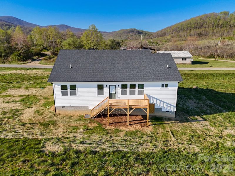 Exterior details and patio area of a home in , Hendersonville (Image 3). Exterior details and patio area of a home in , Hendersonville (Image 3).
