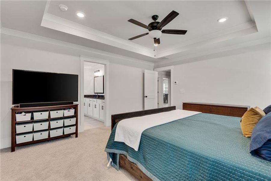 Furnished interior view inside a new home in Alcovy Station, Covington (Image 31).