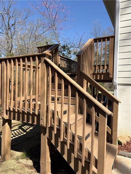Exterior details and patio area of a home in , Pine Lake (Image 30).