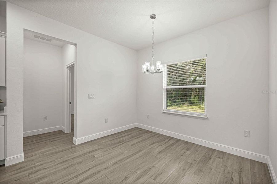 Spacious, unfurnished interior of a new home in , Ocala (Image 28).