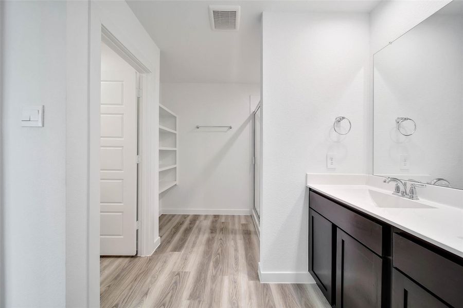 Furnished interior view inside a new home in City Gate, Houston (Image 5).