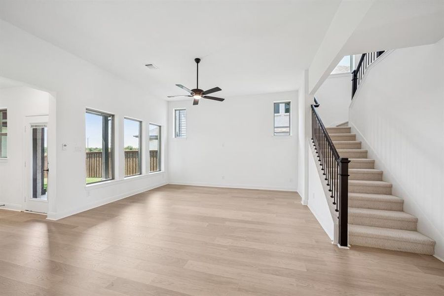 Spacious, unfurnished interior of a new home in Karis - Village Series, Crowley (Image 25). Spacious, unfurnished interior of a new home in Karis - Village Series, Crowley (Image 25).