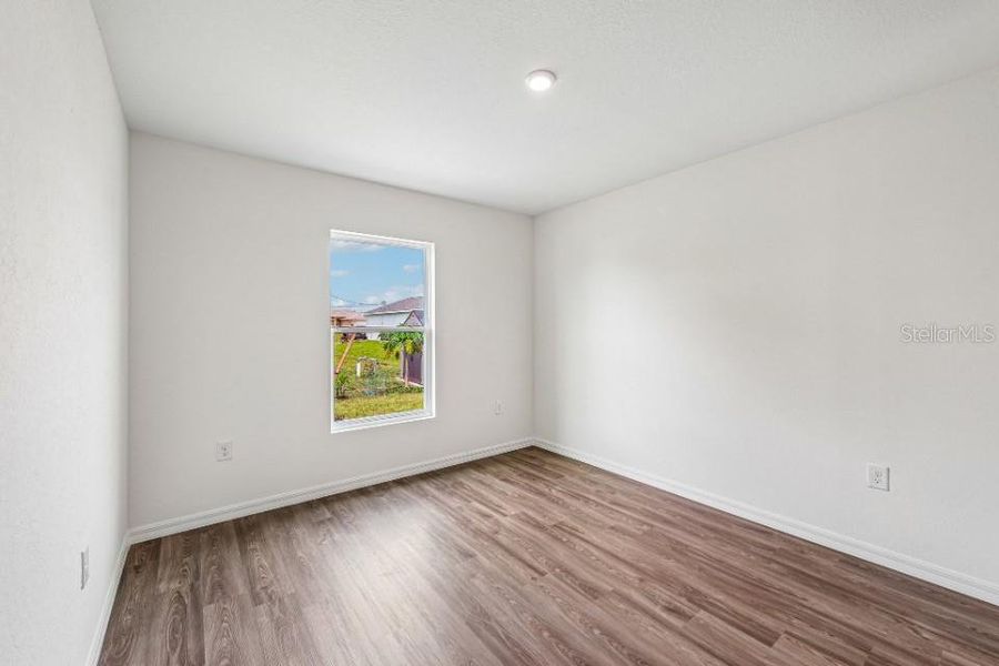 Spacious, unfurnished interior of a new home in Lehigh Acres Classic, Lehigh Acres (Image 10).