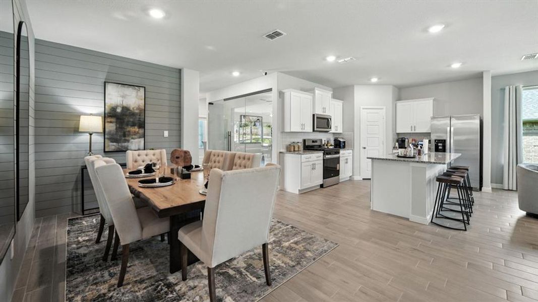 Furnished interior view inside a new home in Vista Park, Decatur (Image 7).